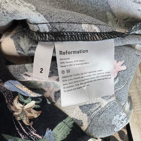 Reformation Margot Wildlife-Print Crepe Mini Skirt In Brasilia Size 2 - Picture 6 of 6